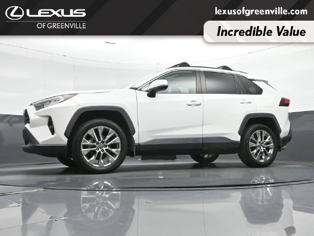 Used 2019 Toyota RAV4 XLE Premium w/ Cold Weather Package AWD/4WD image 45