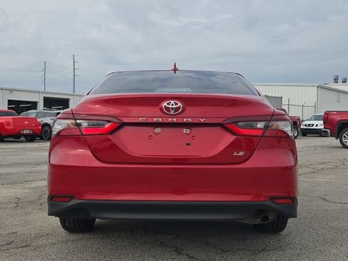 Used 2024 Toyota Camry LE FWD image 4