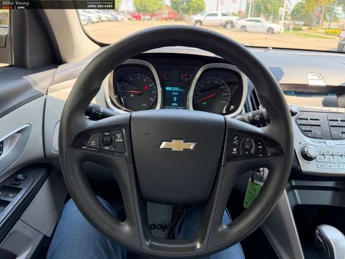Used 2014 Chevrolet Equinox LS FWD image 17