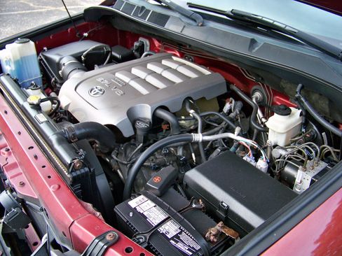 Used 2010 Toyota Tundra 4x4 Double Cab image 26