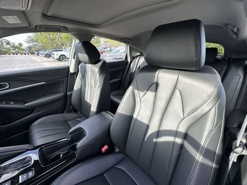 Used 2025 Acura Integra FWD image 14