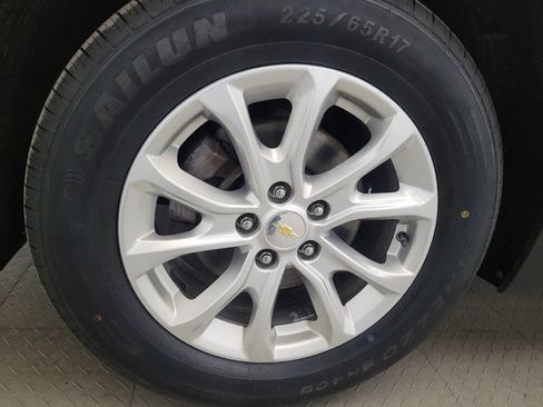 Used 2018 Chevrolet Equinox LT AWD/4WD image 31