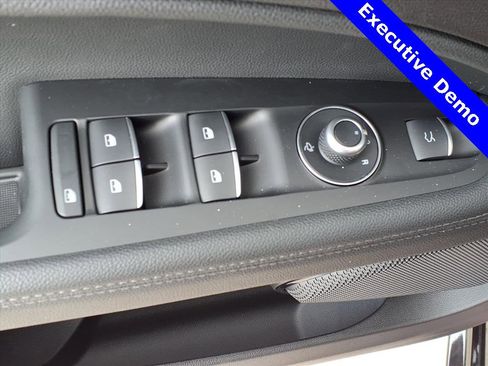 New 2025 Alfa Romeo Stelvio Sprint w/ Veloce Package image 17