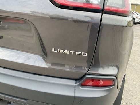 Used 2020 Jeep Cherokee Limited AWD/4WD image 25