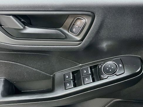 Used 2025 Ford Escape Active w/ Tech Pack #1 FWD image 18