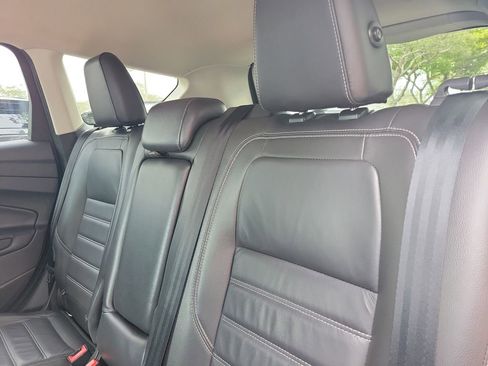 Used 2018 Ford Escape Titanium image 13