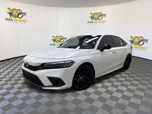 Used 2024 Honda Civic Sport image 4