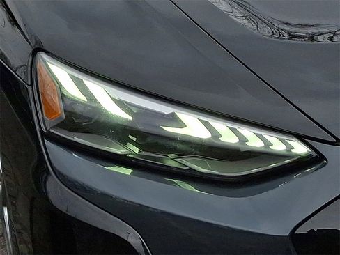 Certified 2024 Audi e-tron GT Premium Plus image 16