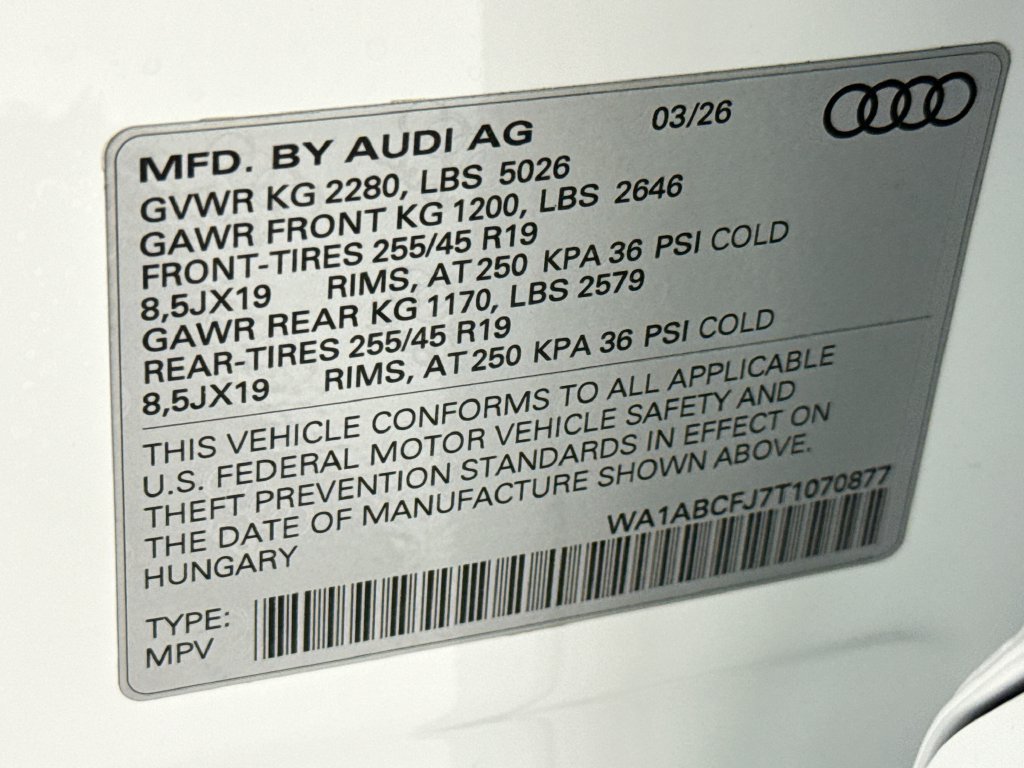 Used 2026 Audi Q3 quattro 2.0T w/ Driver Assistance Package AWD/4WD image 35