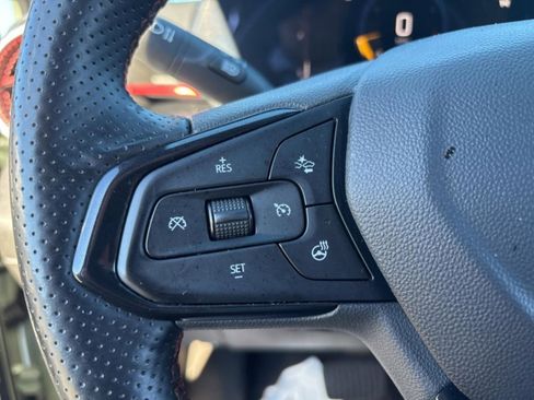 Used 2024 Chevrolet Trax RS w/ Driver Confidence Package image 12