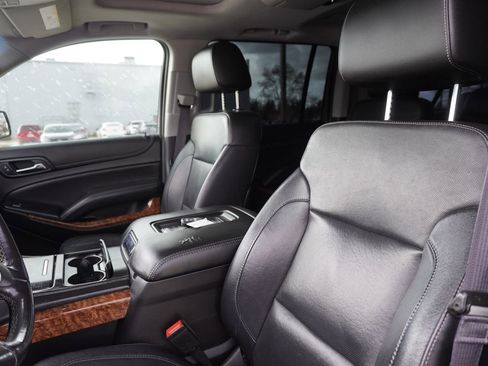 Used 2016 Chevrolet Suburban LTZ image 34