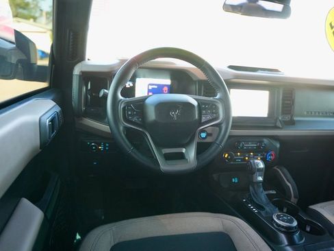 Used 2022 Ford Bronco Big Bend image 14