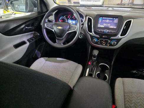 Used 2022 Chevrolet Equinox LT FWD image 19