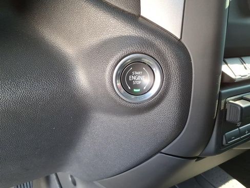 Used 2024 Chevrolet Silverado 1500 Custom image 25