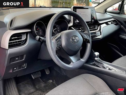 Certified 2020 Toyota C-HR LE image 16