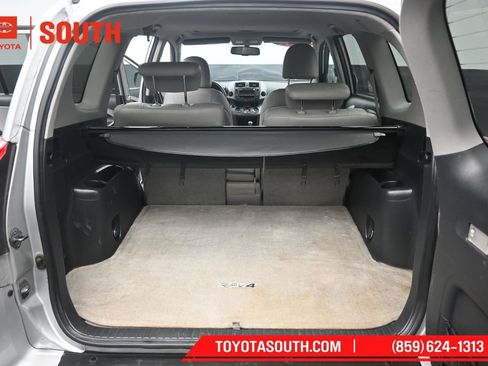 Used 2011 Toyota RAV4 Limited w/ Limited Extra Value Pkg AWD/4WD image 22