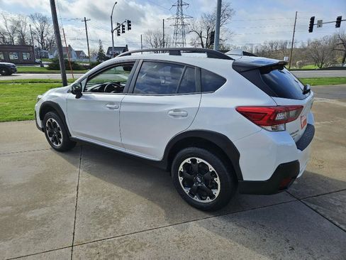 Used 2021 Subaru Crosstrek 2.0i Premium w/ Moonroof Package image 8
