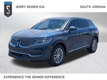 Used 2017 Lincoln MKX Select w/ Select Plus Package