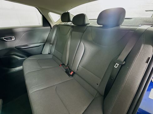 Used 2025 Kia K4 FWD image 27