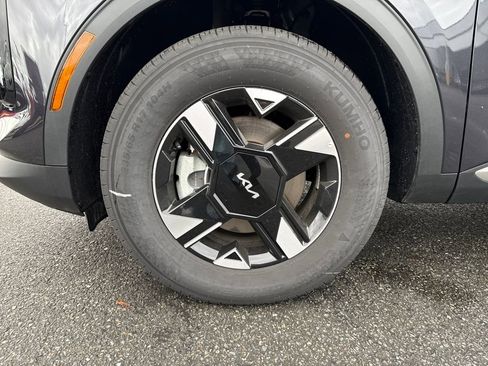 New 2026 Kia Sportage LX w/ LX Convenience Package image 32