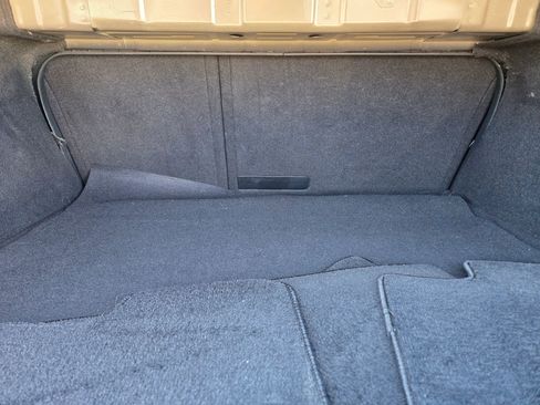 Used 2023 Genesis G70 2.0T image 55