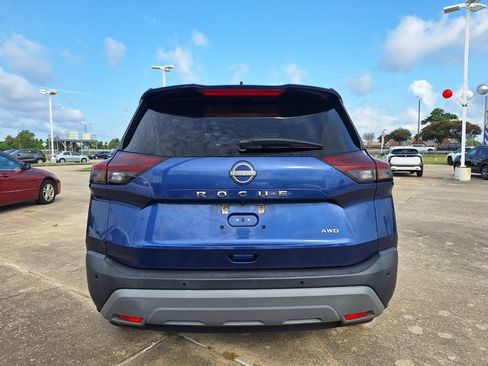 Used 2023 Nissan Rogue S AWD/4WD image 6