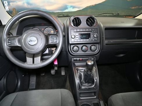 Used 2016 Jeep Patriot Sport FWD image 50