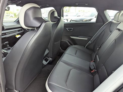 New 2026 Kia K4 GT-Line image 18