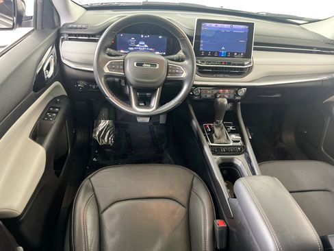 Used 2022 Jeep Compass Limited w/ Elite Group AWD/4WD image 24