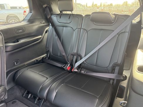 New 2025 Jeep Grand Cherokee L Limited image 30