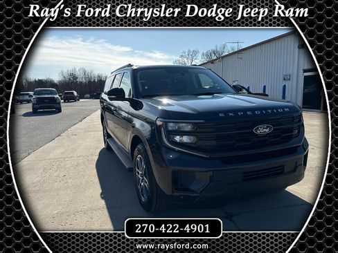 New 2025 Ford Expedition Max Active image 1