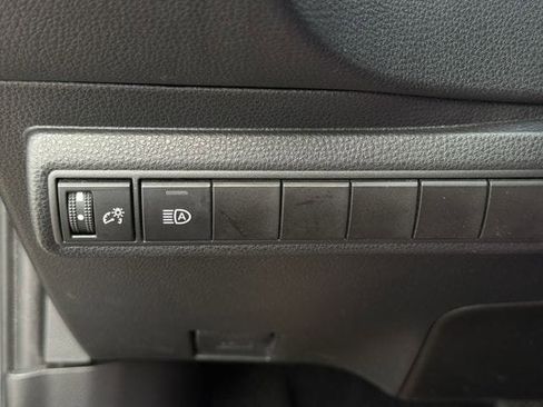 Used 2024 Toyota Corolla SE FWD image 24