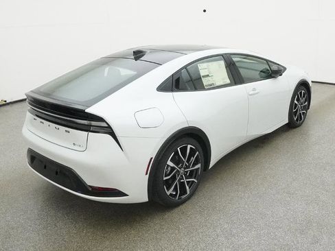 New 2026 Toyota Prius Plug-In Hybrid image 22
