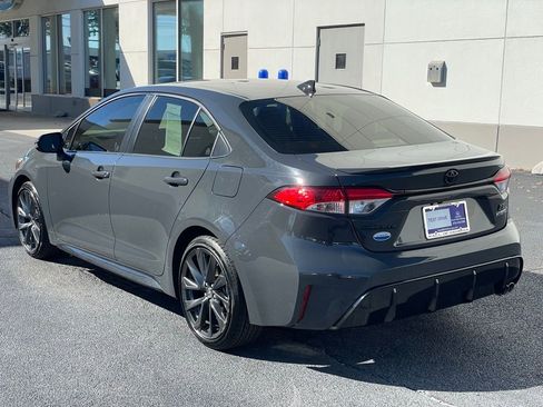 Used 2024 Toyota Corolla LE image 4