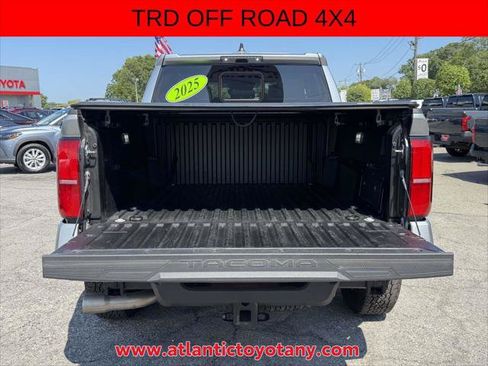 Certified 2025 Toyota Tacoma TRD Off-Road w/ TRD Off Road Upgrade Package AWD/4WD image 11