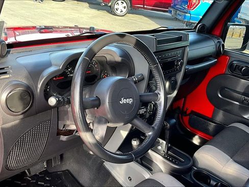 Used 2007 Jeep Wrangler X image 14