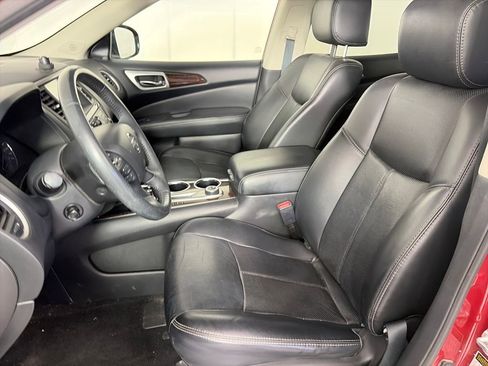 Used 2016 Nissan Pathfinder Platinum w/ Family Entertainment Package AWD/4WD image 11