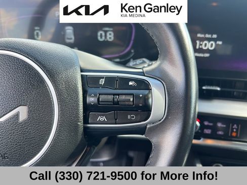 Certified 2023 Kia Sportage EX image 32