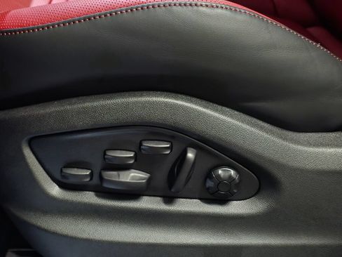 New 2026 Porsche Cayenne GTS AWD/4WD image 37