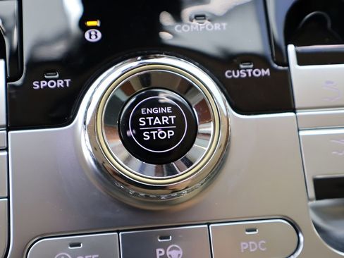 Used 2024 Bentley Continental GT AWD/4WD image 27