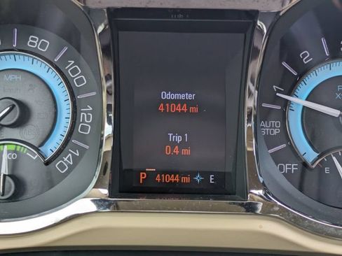 Used 2013 Buick LaCrosse Leather FWD image 25