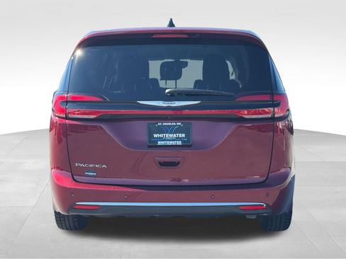 Used 2023 Chrysler Pacifica Touring-L w/ Uconnect Theater Family Group FWD image 24