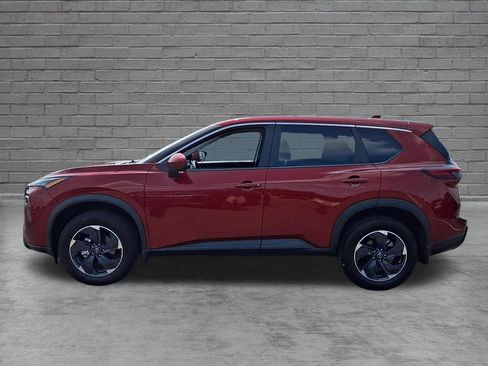 Used 2026 Nissan Rogue SV AWD/4WD image 7