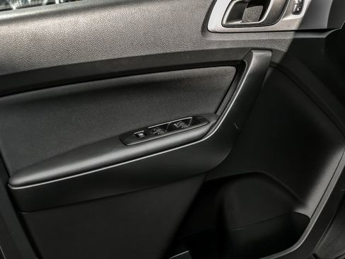 Used 2022 Ford Ranger XLT w/ Equipment Group 301A Mid image 13