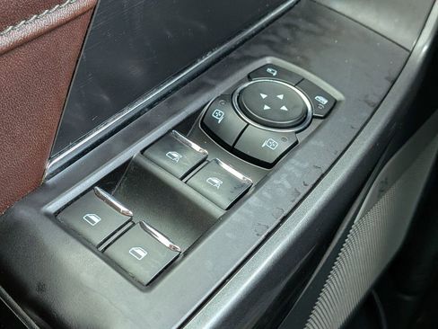 Used 2023 Ford F150 Lariat w/ Equipment Group 502A High image 29