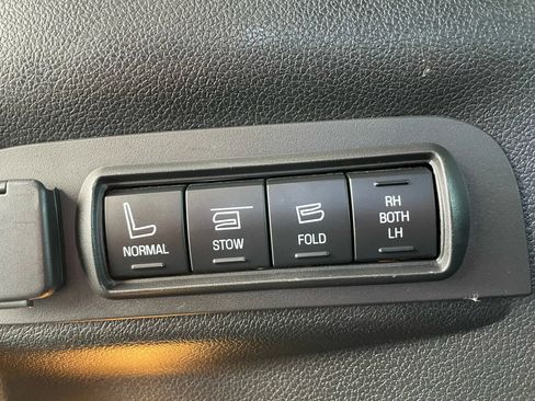 Used 2018 Ford Explorer Platinum AWD/4WD image 44