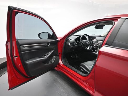 Used 2021 Honda Accord Sport Special Edition image 8