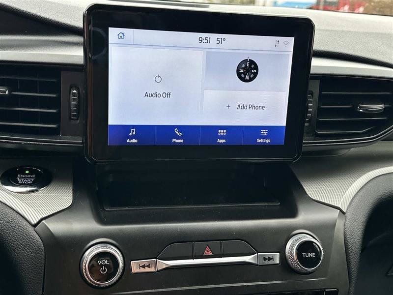 Used 2020 Ford Explorer XLT w/ Cold Weather Package AWD/4WD image 17