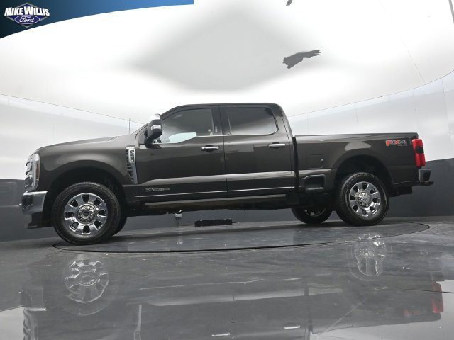 Certified 2024 Ford F250 King Ranch w/ Chrome Package AWD/4WD image 20