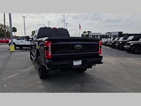 Used 2024 Ford F250 Lariat w/ Lariat Ultimate Package image 32